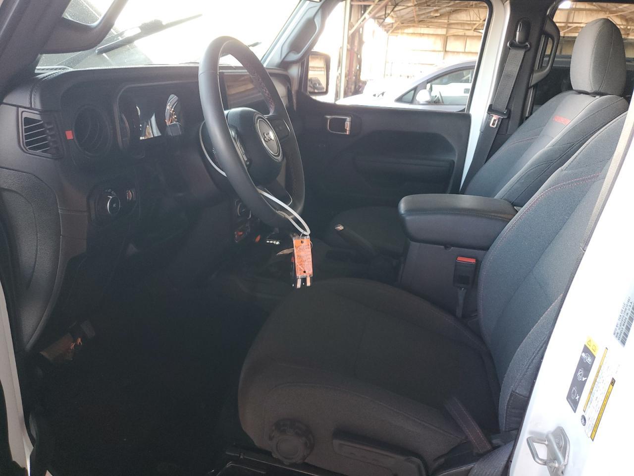 2024 Jeep Wrangler Rubicon - Фото 7