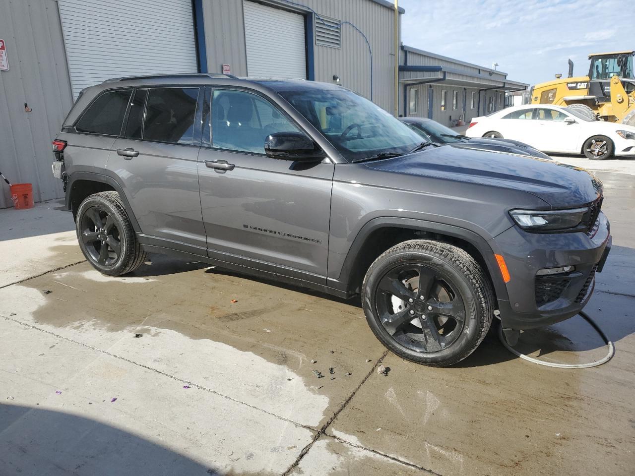 2023 Jeep Grand Cherokee Limited - Фото 4