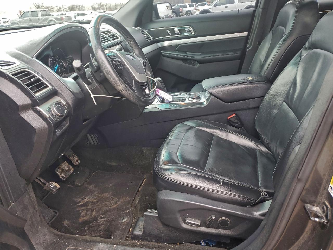 2016 Ford Explorer Xlt - Фото 7