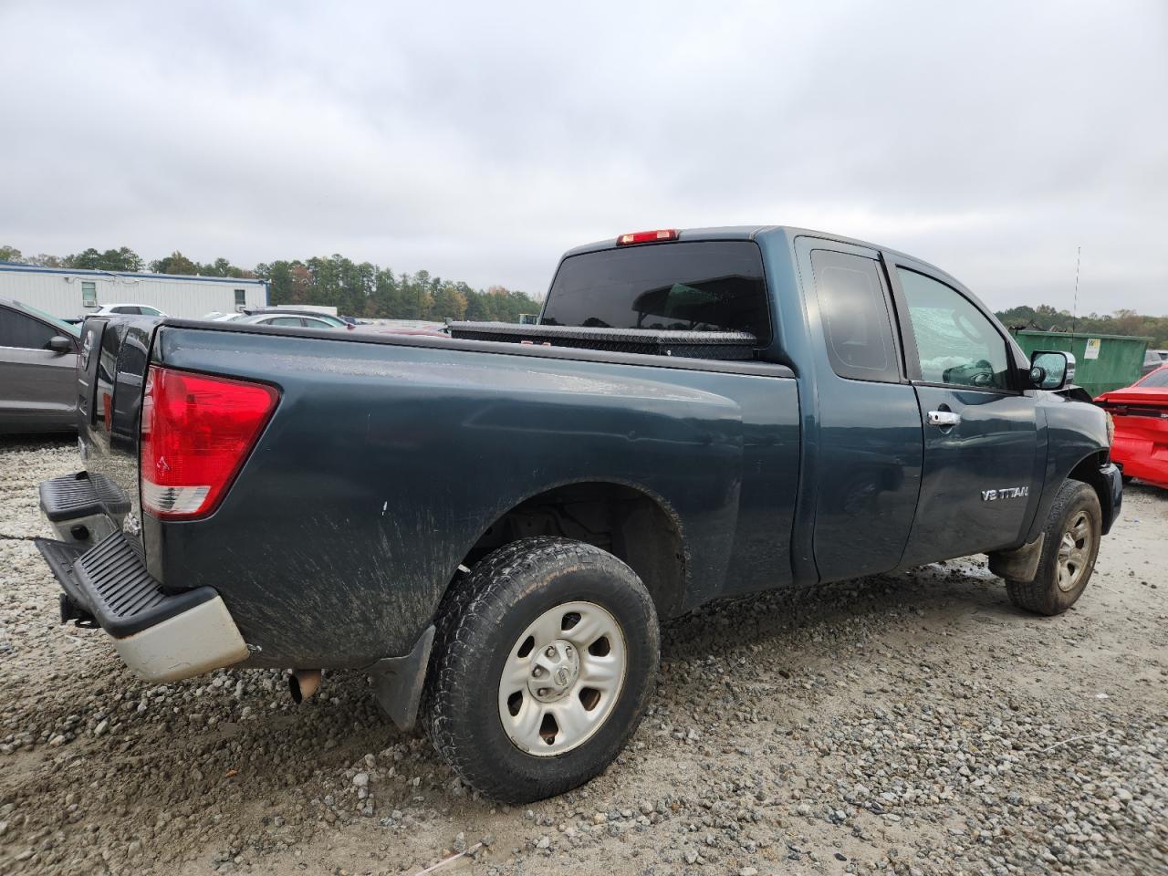 2005 Nissan Titan Xe - Image 3