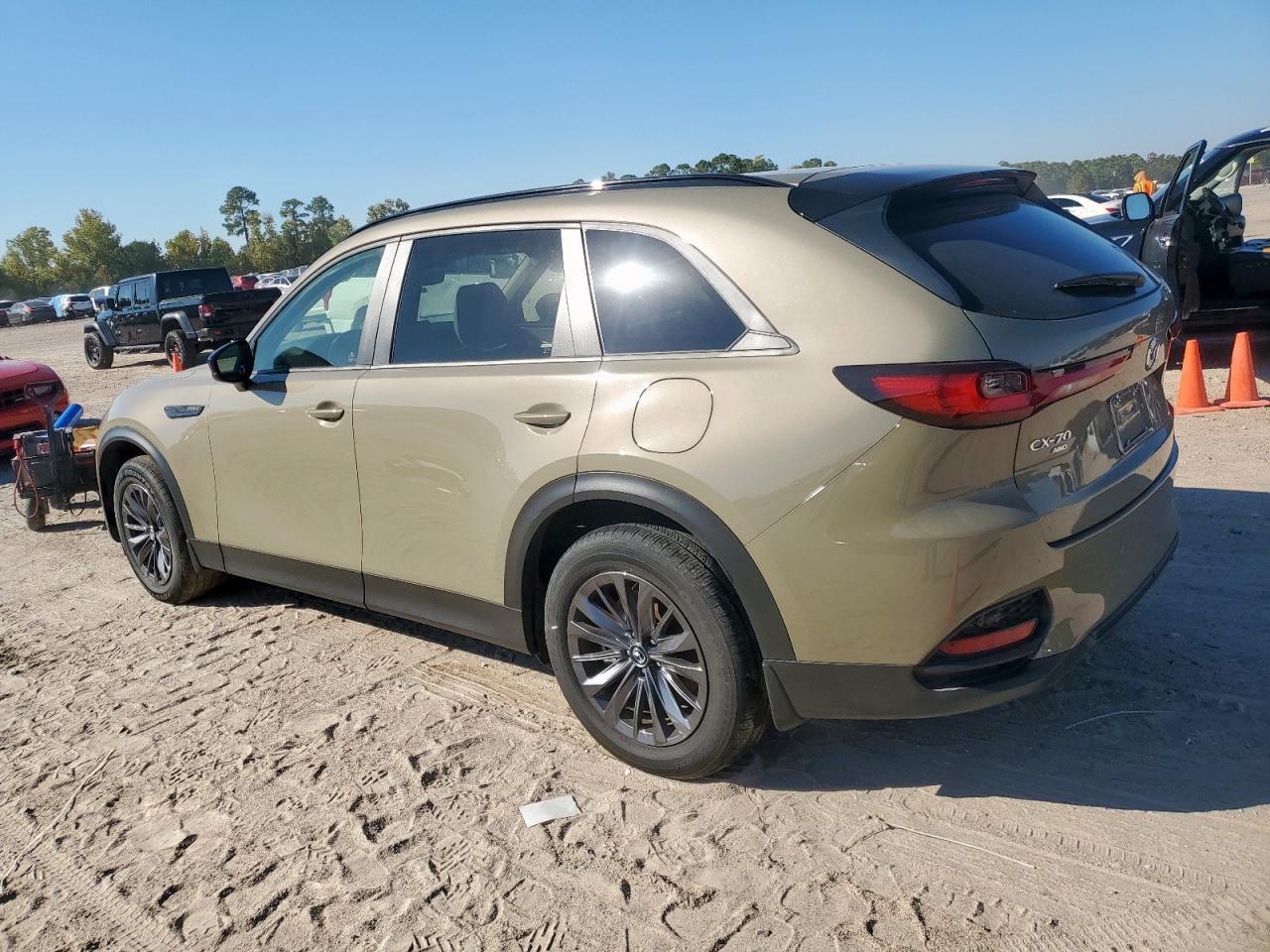 2025 Mazda Cx-70 Preferred - Image 2