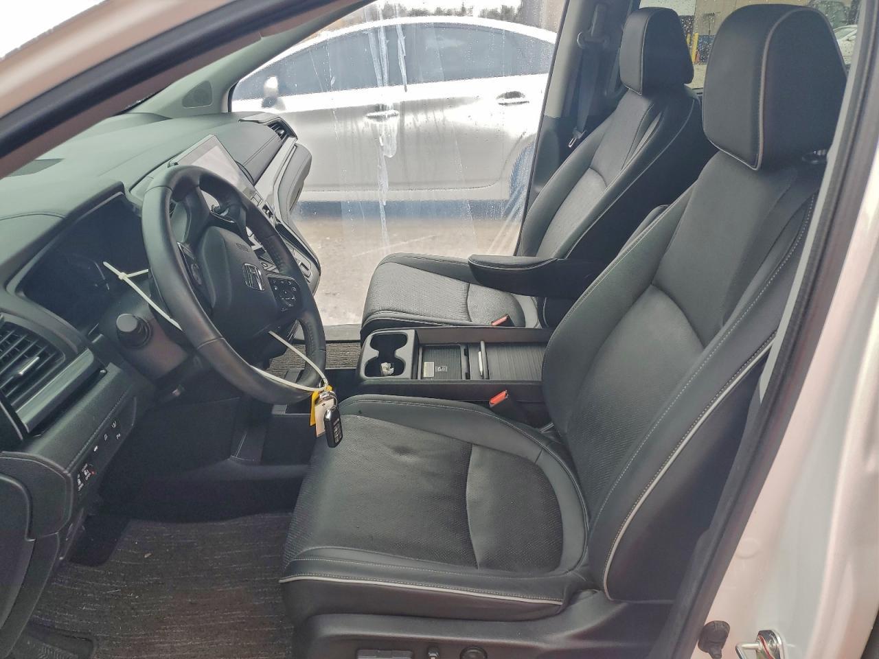 2023 Honda Odyssey Elite - Image 7