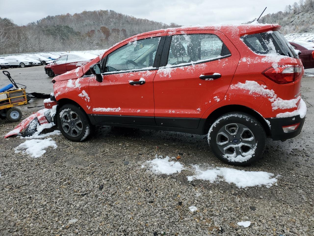 2022 Chev Ford Ecosport Red - Image 2