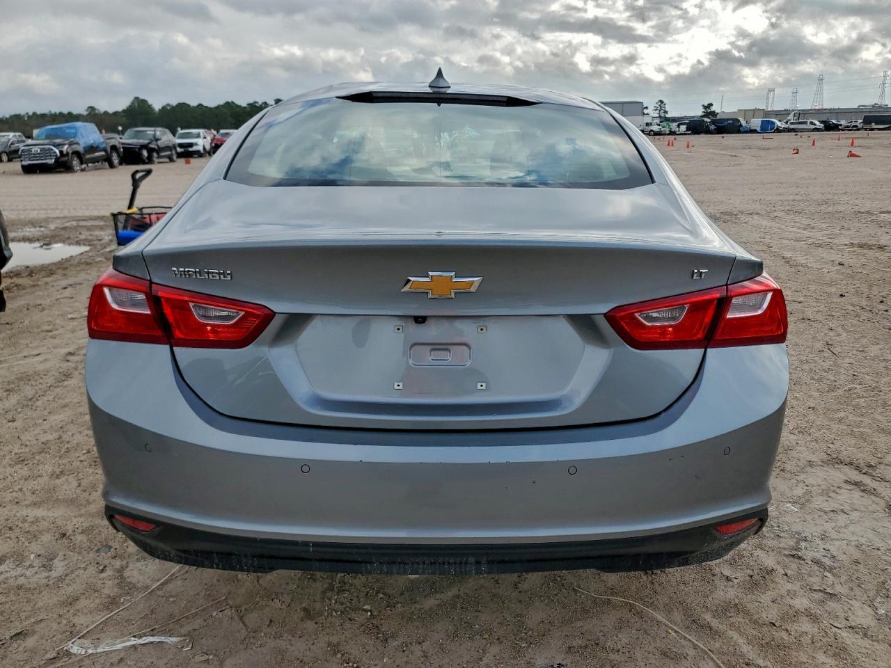 2024 Chevrolet Malibu Lt - Image 6