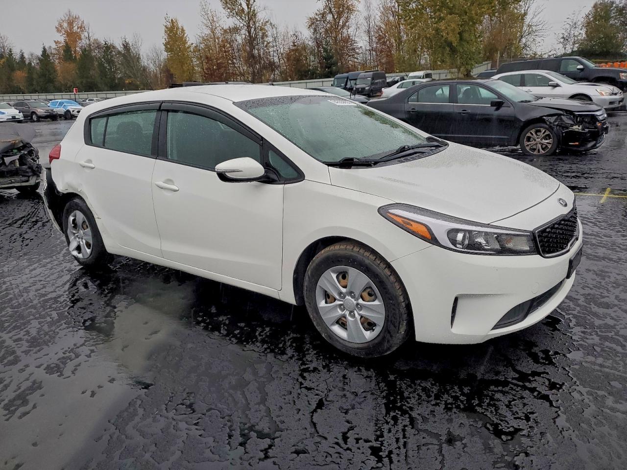 2018 Kia Forte Lx - Image 4