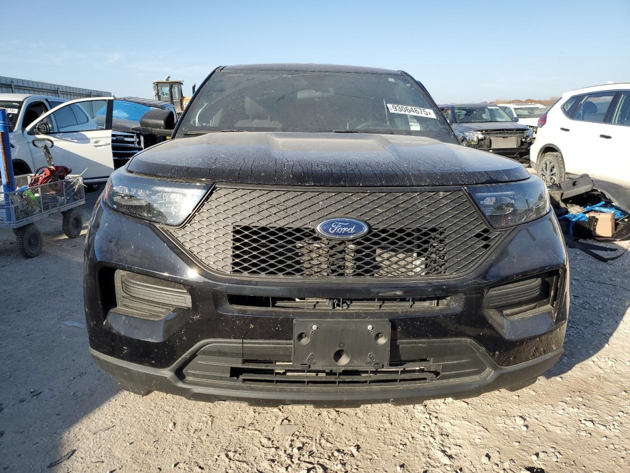 2021 Ford Explorer Police Interceptor - Фото 5