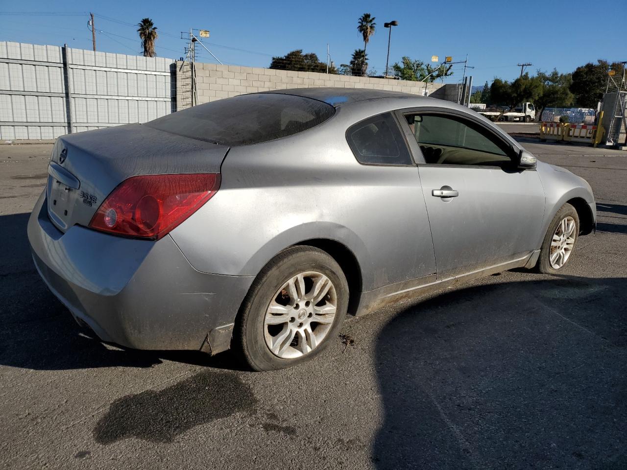 2008 Nissan Altima 3.5 Se - Фото 3