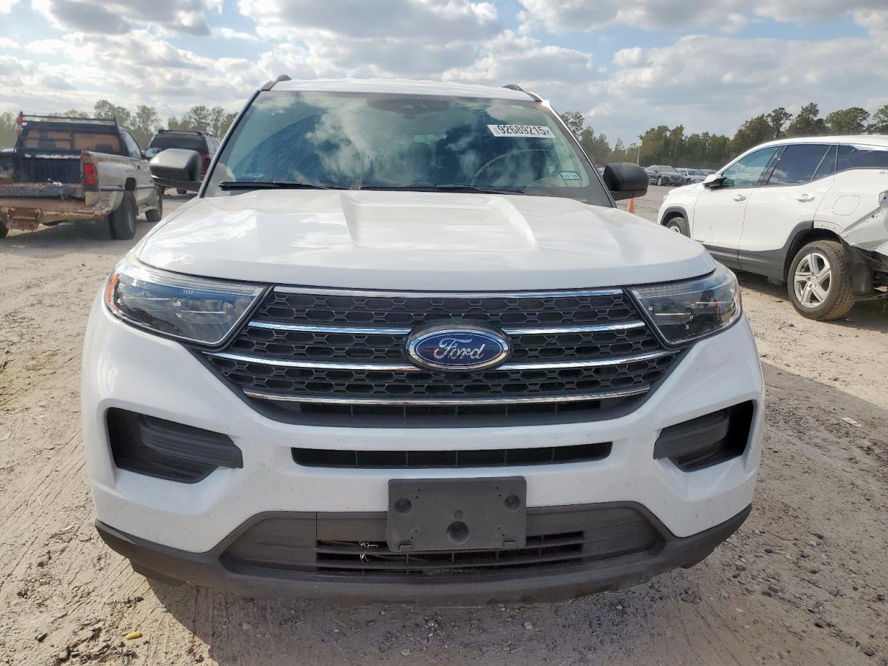 2020 Ford Explorer Xlt - Фото 5