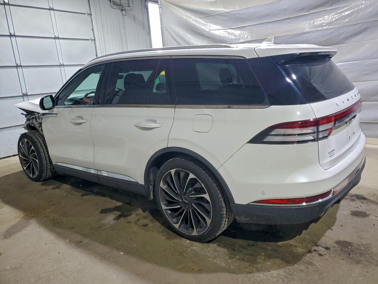 2020 Lincoln Aviator Reserve - Image 2