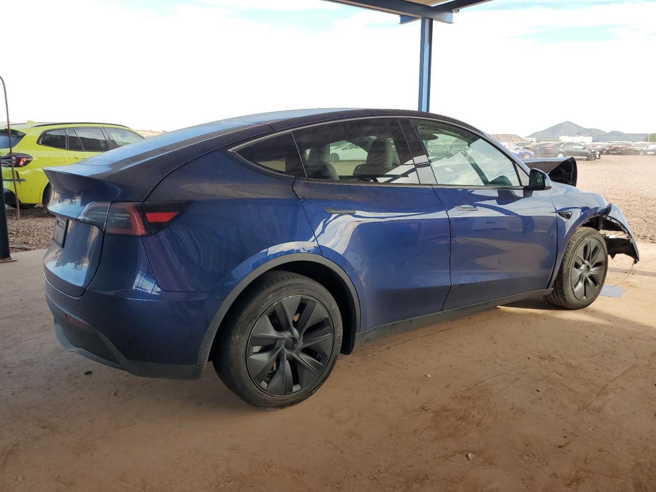 2024 Tesla Model Y - Фото 3