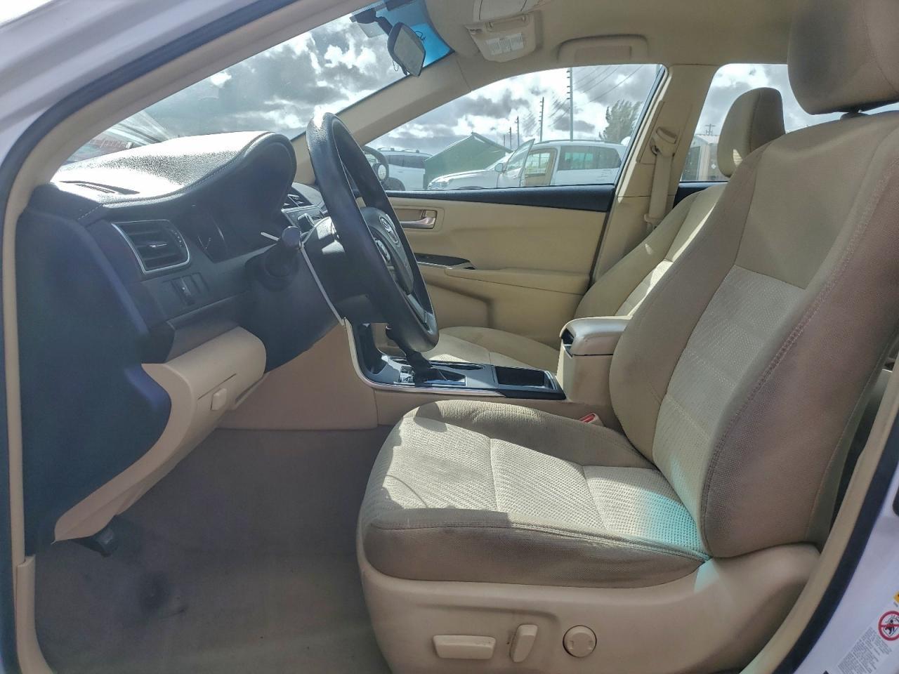 2016 Toyota Camry Le - Image 7