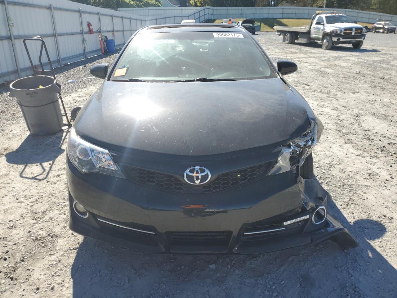 2012 Toyota Camry Se Sport Limited Edition - Image 5