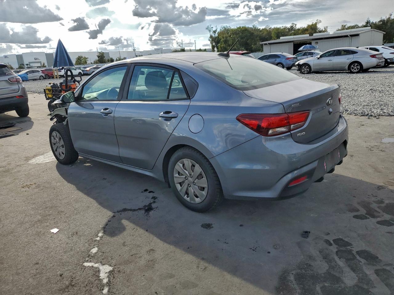 2020 Kia Rio Lx - Фото 2