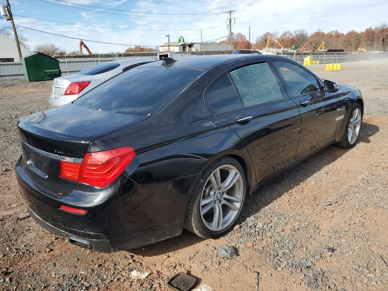 2015 BMW 740 I - Фото 3