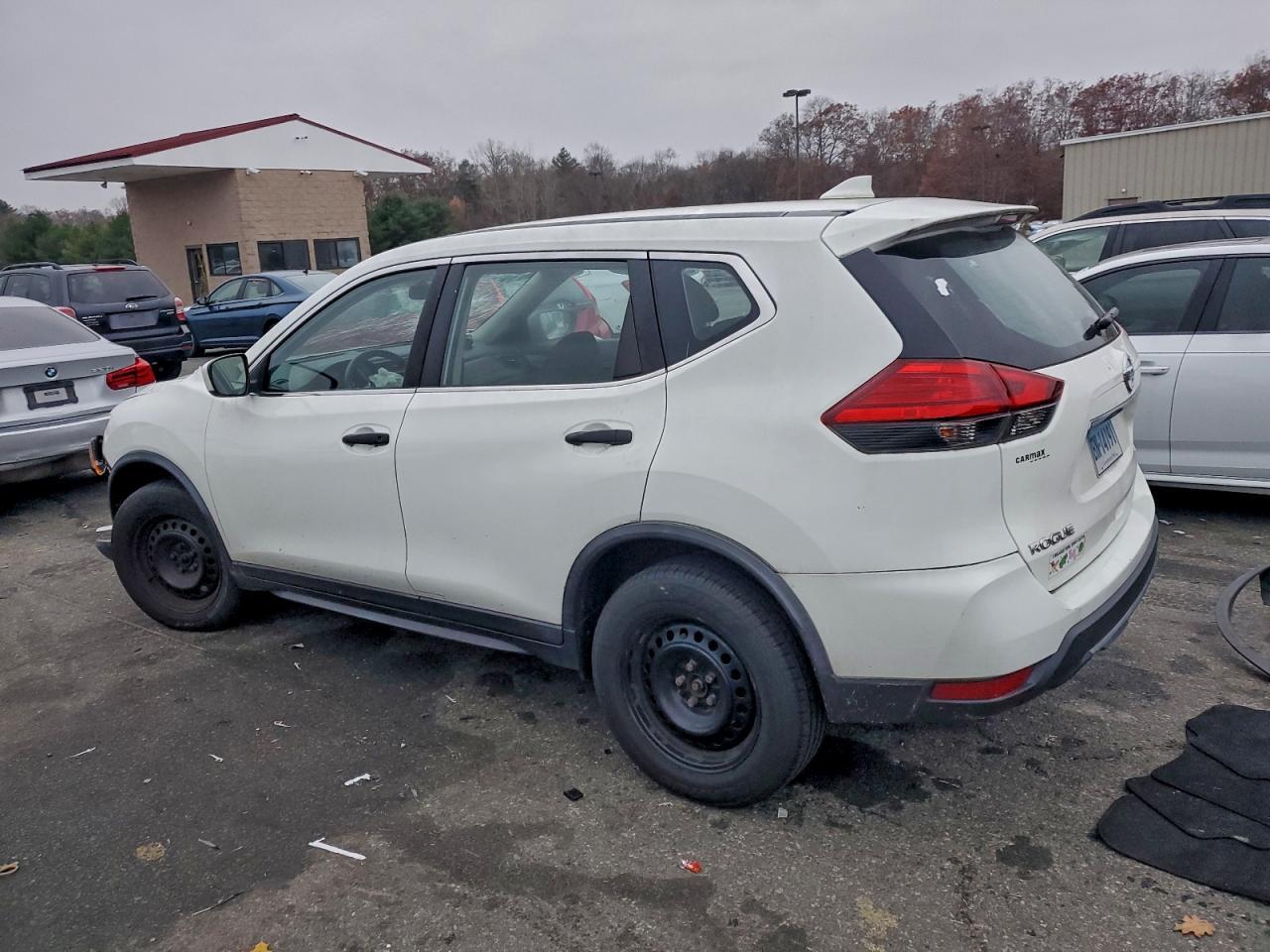 2017 Nissan Rogue S - Image 2