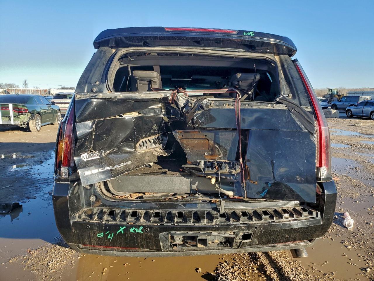 2016 Cadillac Escalade Platinum - Фото 6