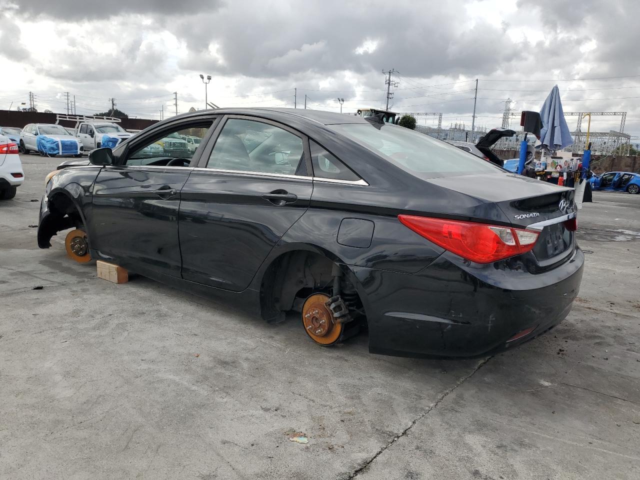 2013 Hyundai Sonata Gls - Фото 2