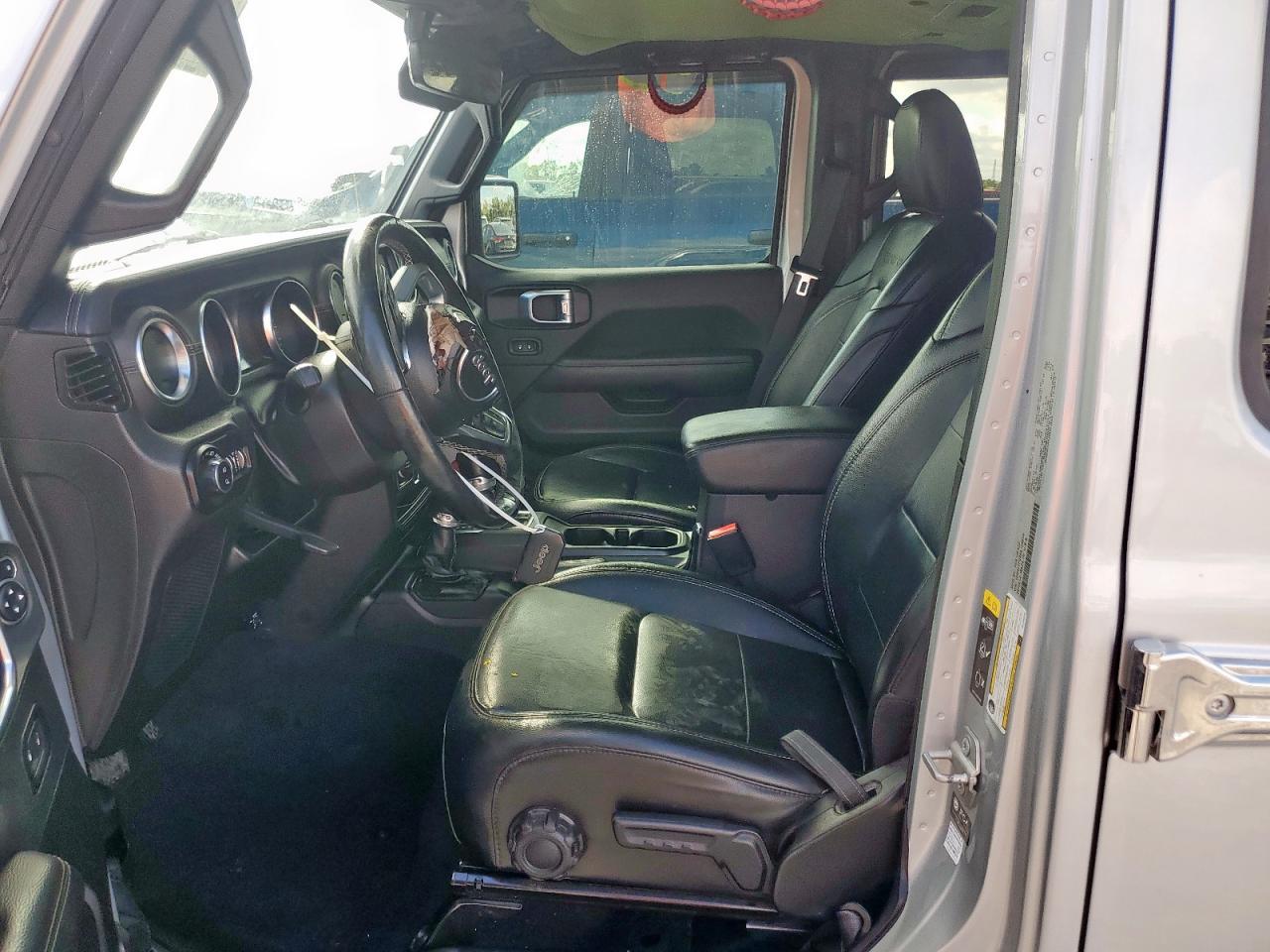 2022 Jeep Gladiator Overland - Фото 7