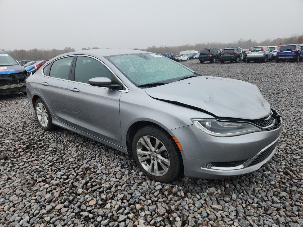 2015 Chrysler 200 Limited - Фото 4