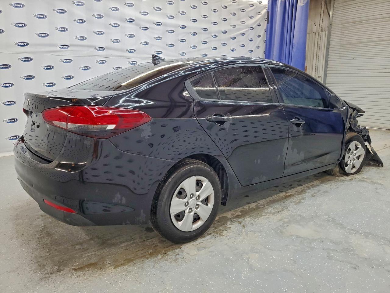 2018 Kia Forte Lx - Image 3