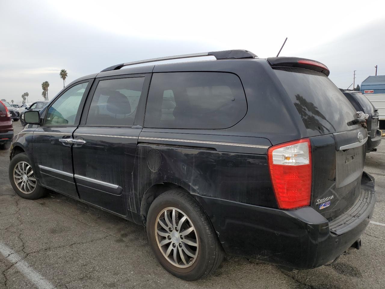 2012 Kia Sedona Ex - Фото 2