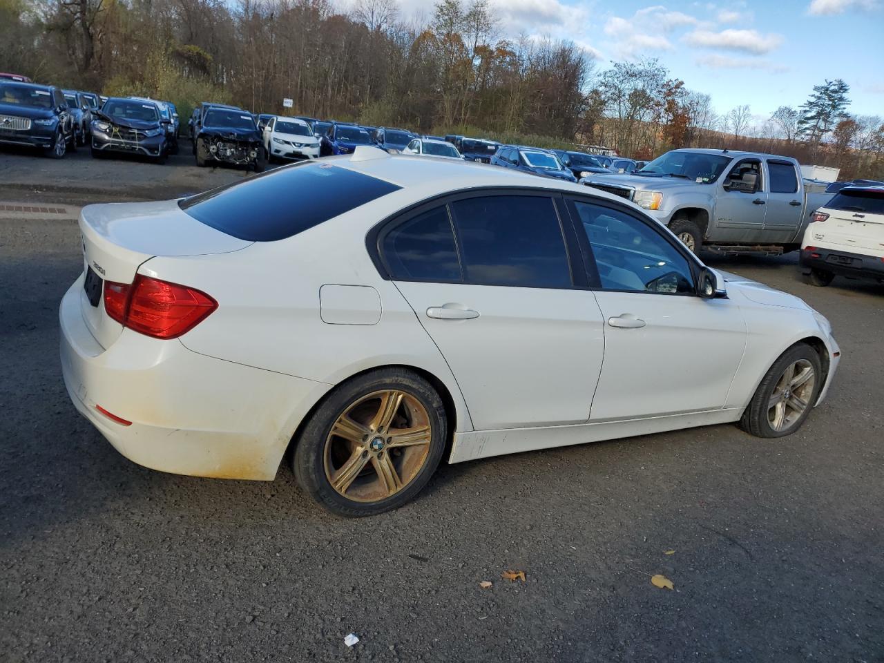 2013 BMW 320 I xDrive - Фото 3