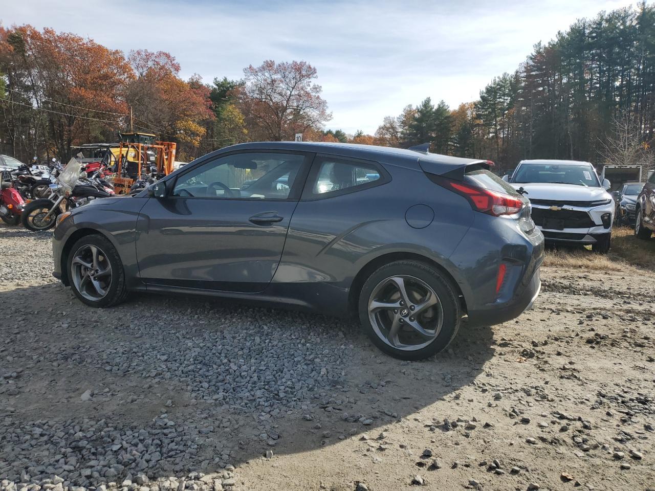 2019 Hyundai Veloster Base - Фото 2