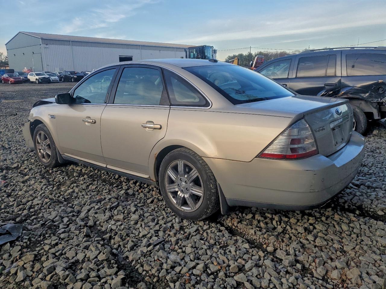 2009 Ford Taurus Limited - Фото 2