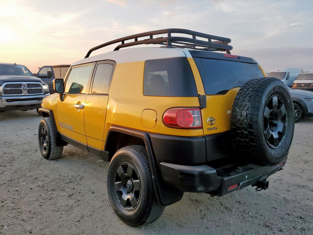 2008 Toyota Fj Cruiser - Фото 2