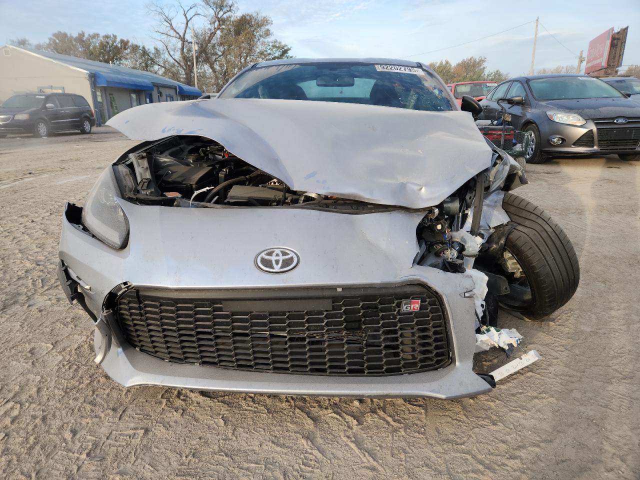 2024 Toyota Gr 86 Premium - Image 5