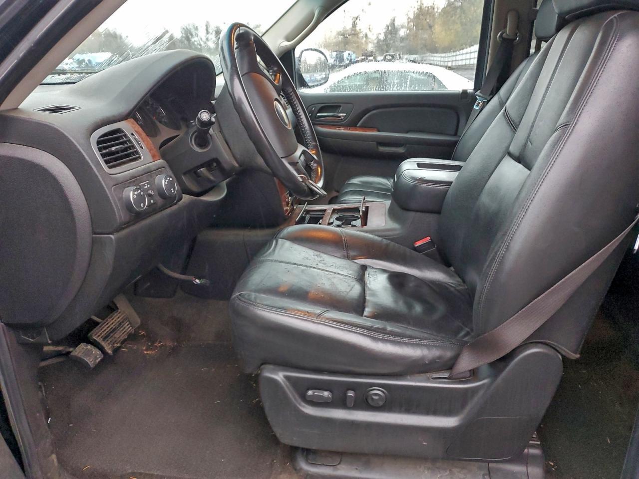 2008 Chevrolet Suburban K1500 Ls - Image 7