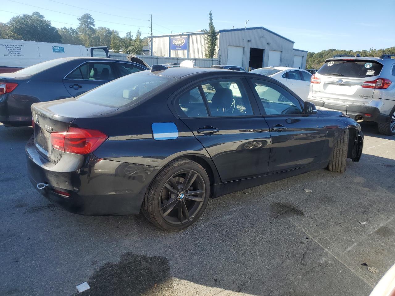 2016 BMW 320 I - Фото 3