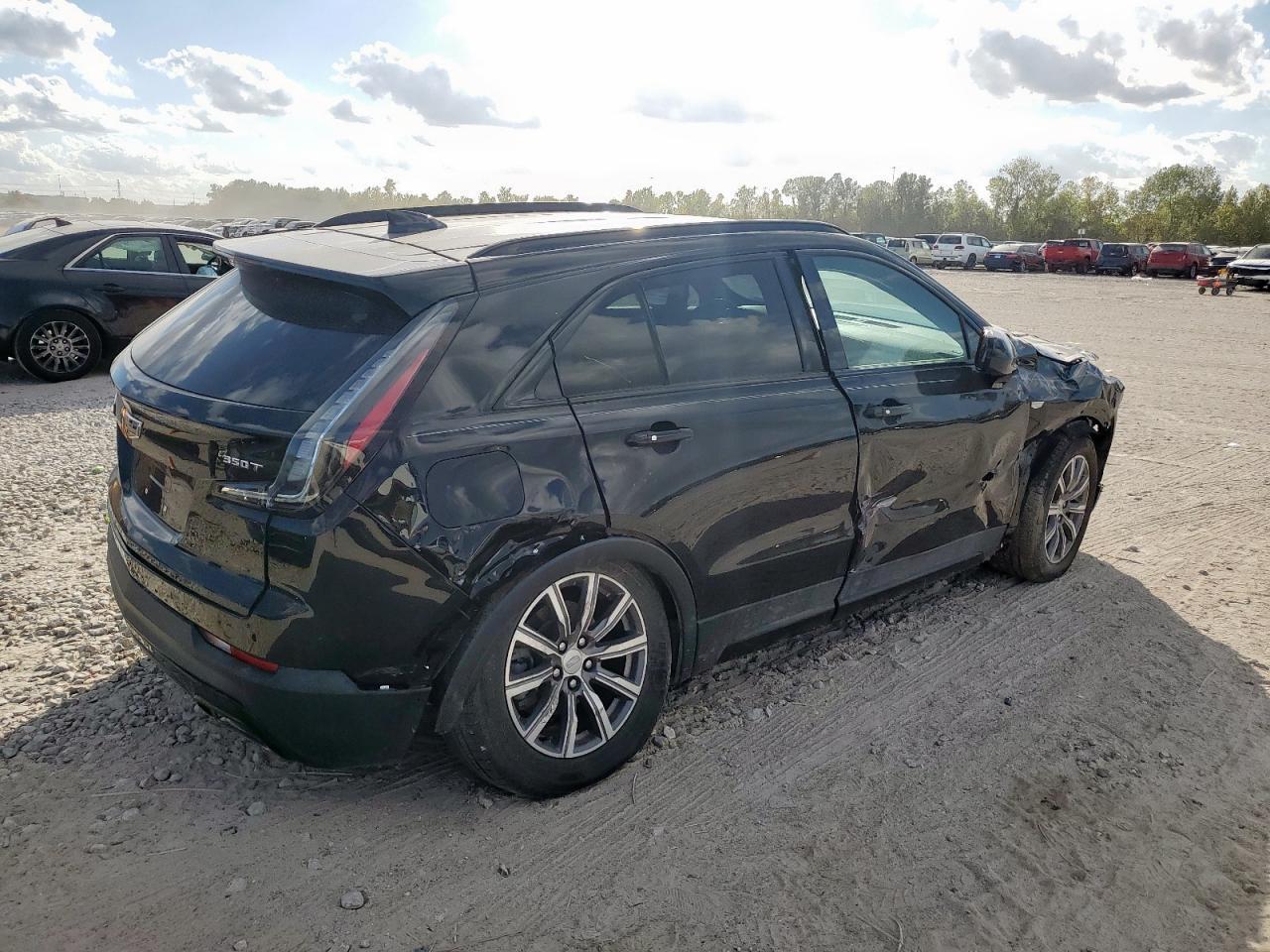 2020 Cadillac Xt4 Sport - Фото 3