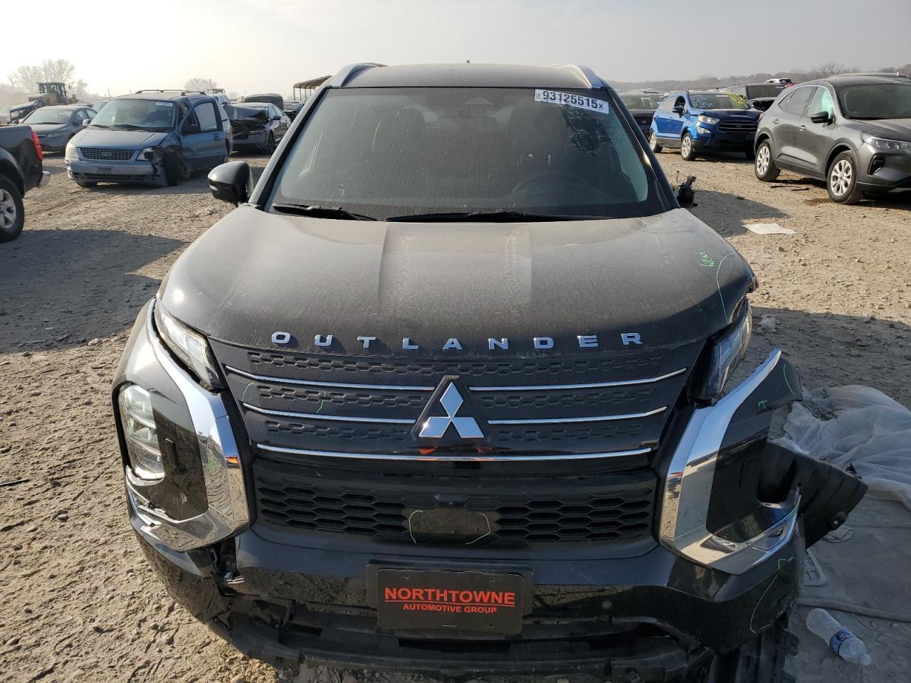 2024 Mitsubishi Outlander Sel - Image 5
