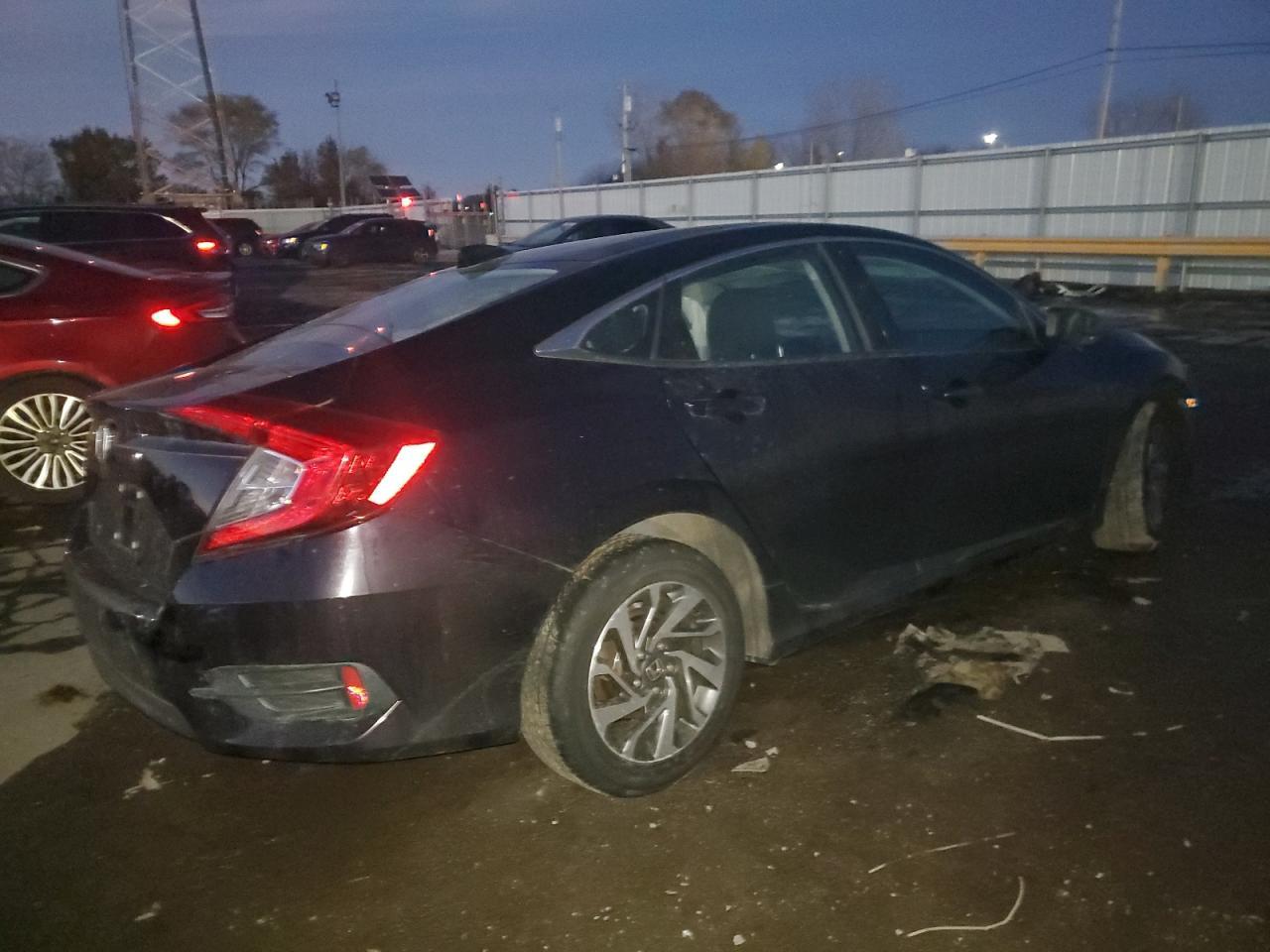 2016 Honda Civic Ex - Фото 3