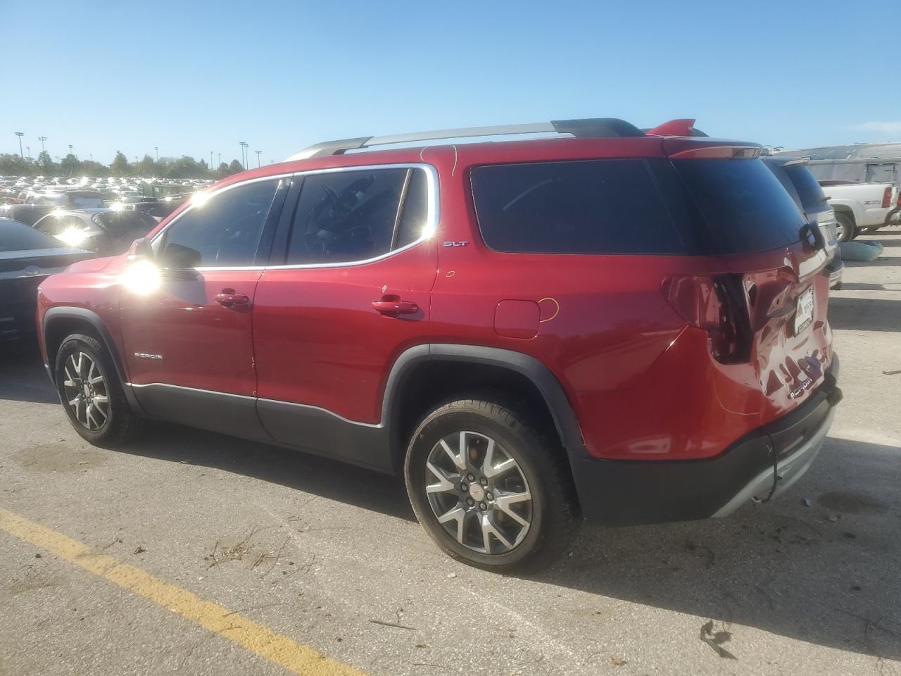 2023 GMC Acadia Slt - Image 2