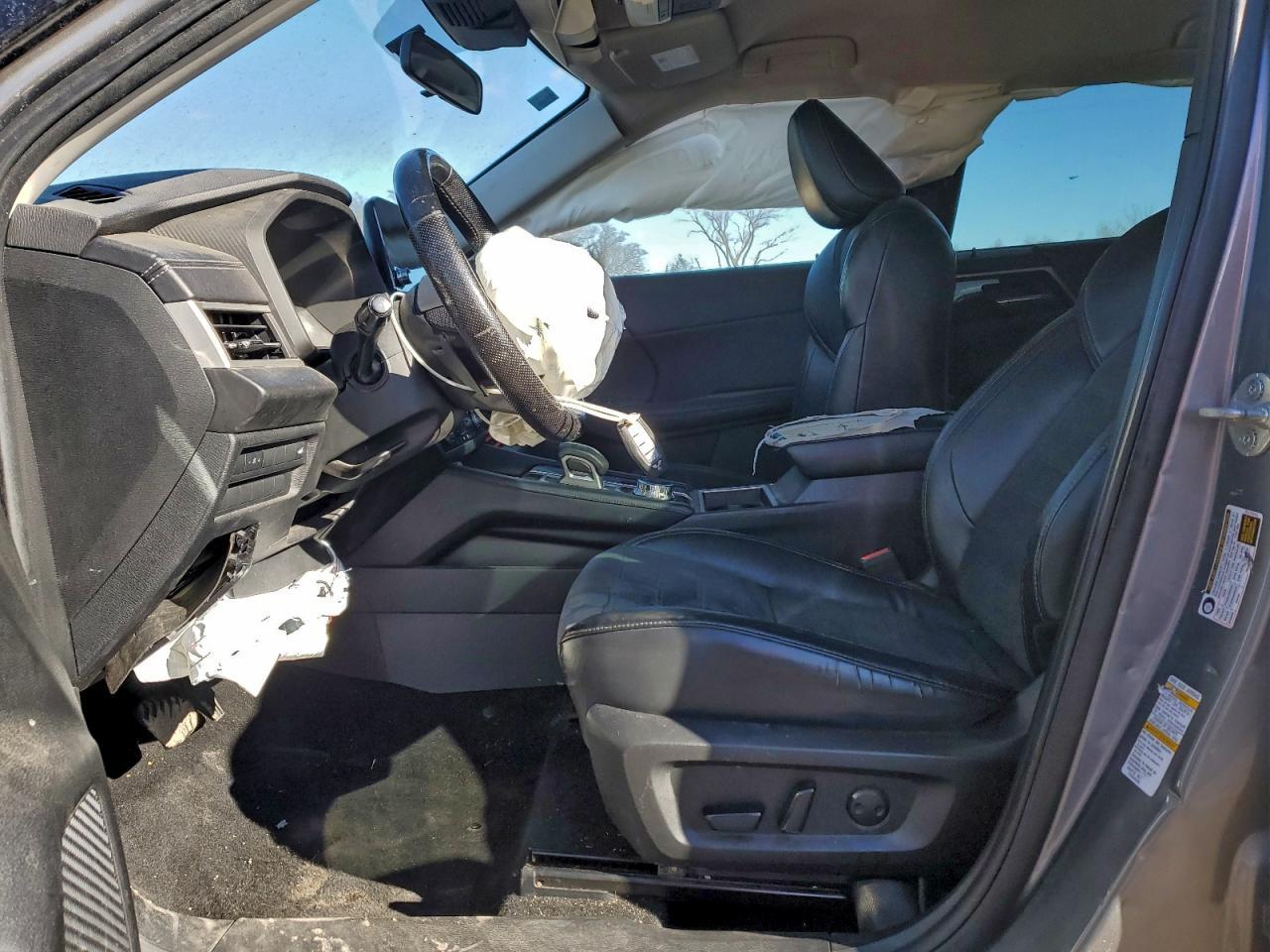 2022 Mitsubishi Outlander Se - Image 7