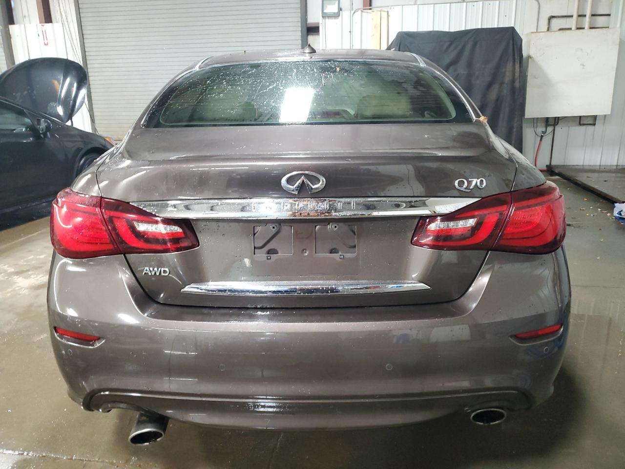 2015 Infiniti Q70 3.7 - Фото 6