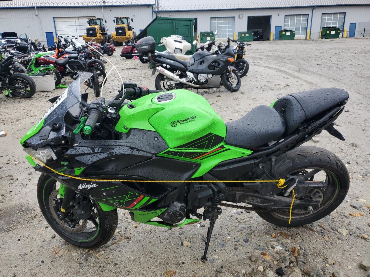2023 Kawasaki Ex650 P - Фото 3