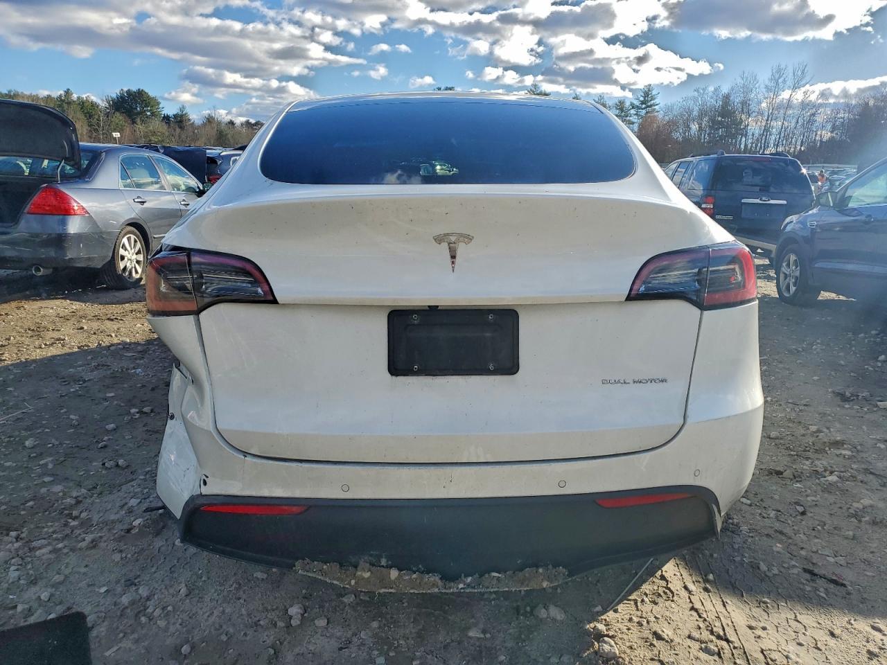 2022 Tesla Model Y - Фото 6