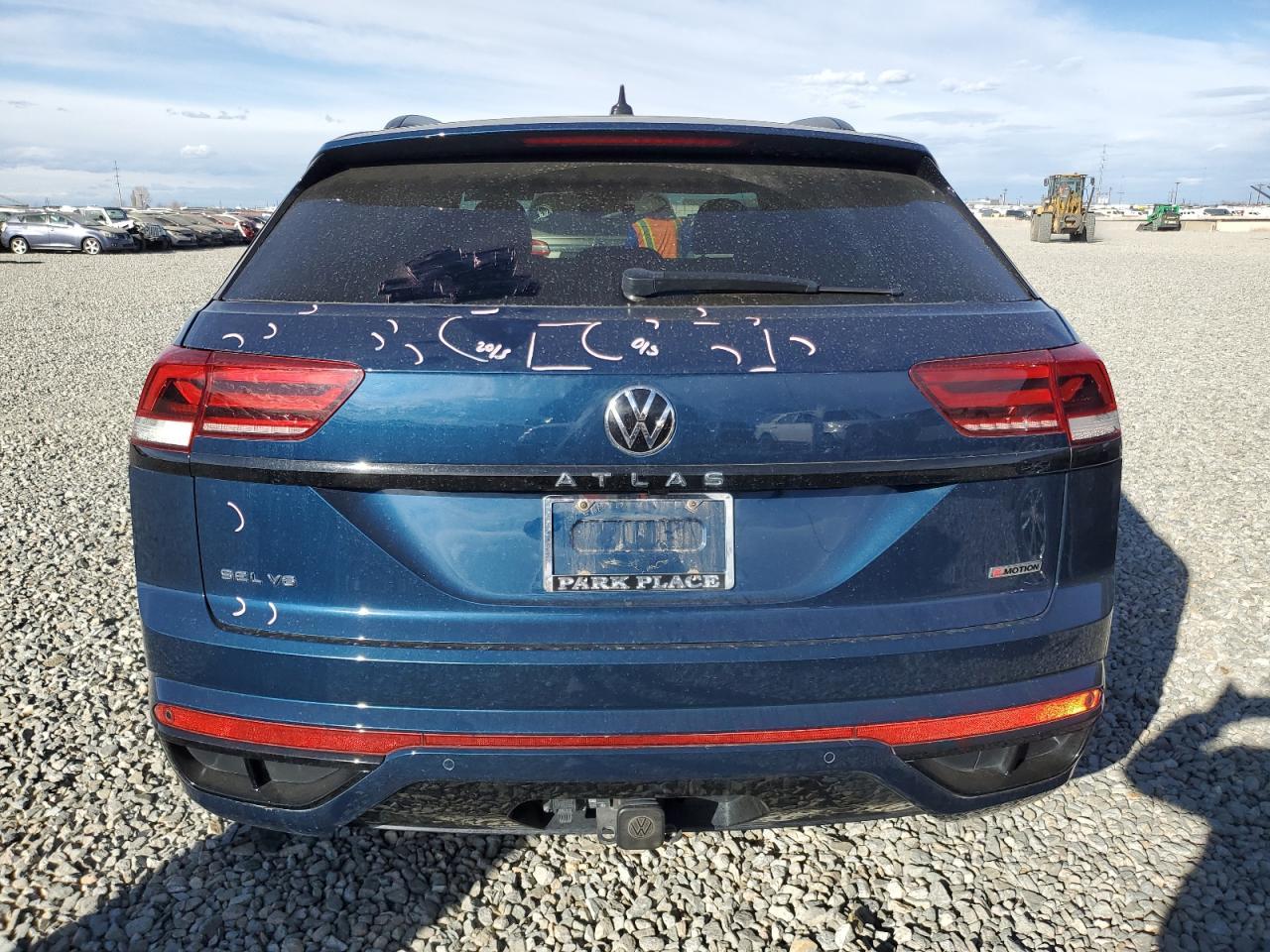 2022 Volkswagen Atlas Cross Sport Sel R-Line - Фото 6