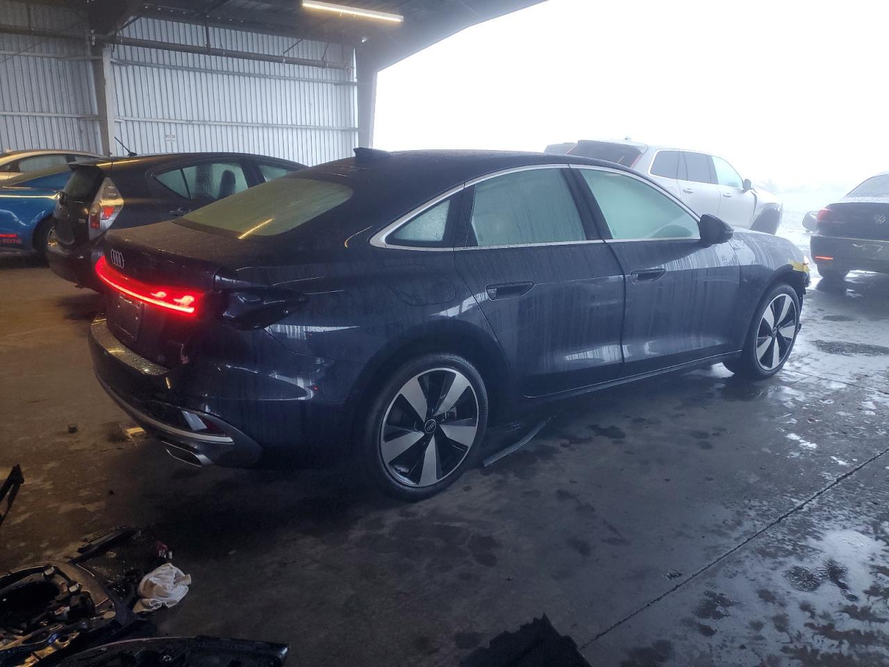 2025 Audi A5 Prestige - Фото 3