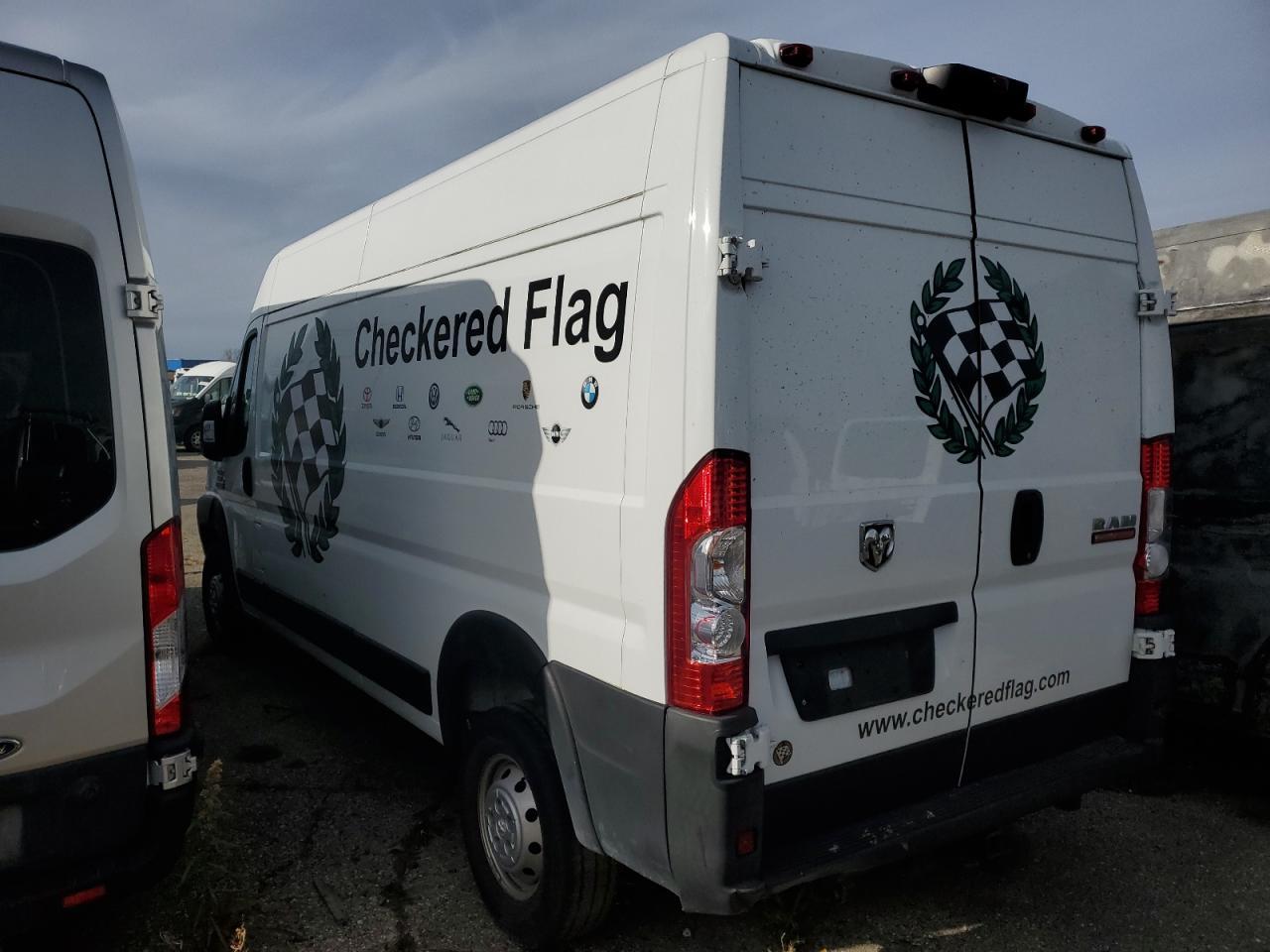 2021 Ram Promaster2500 Delivery Van - Фото 2