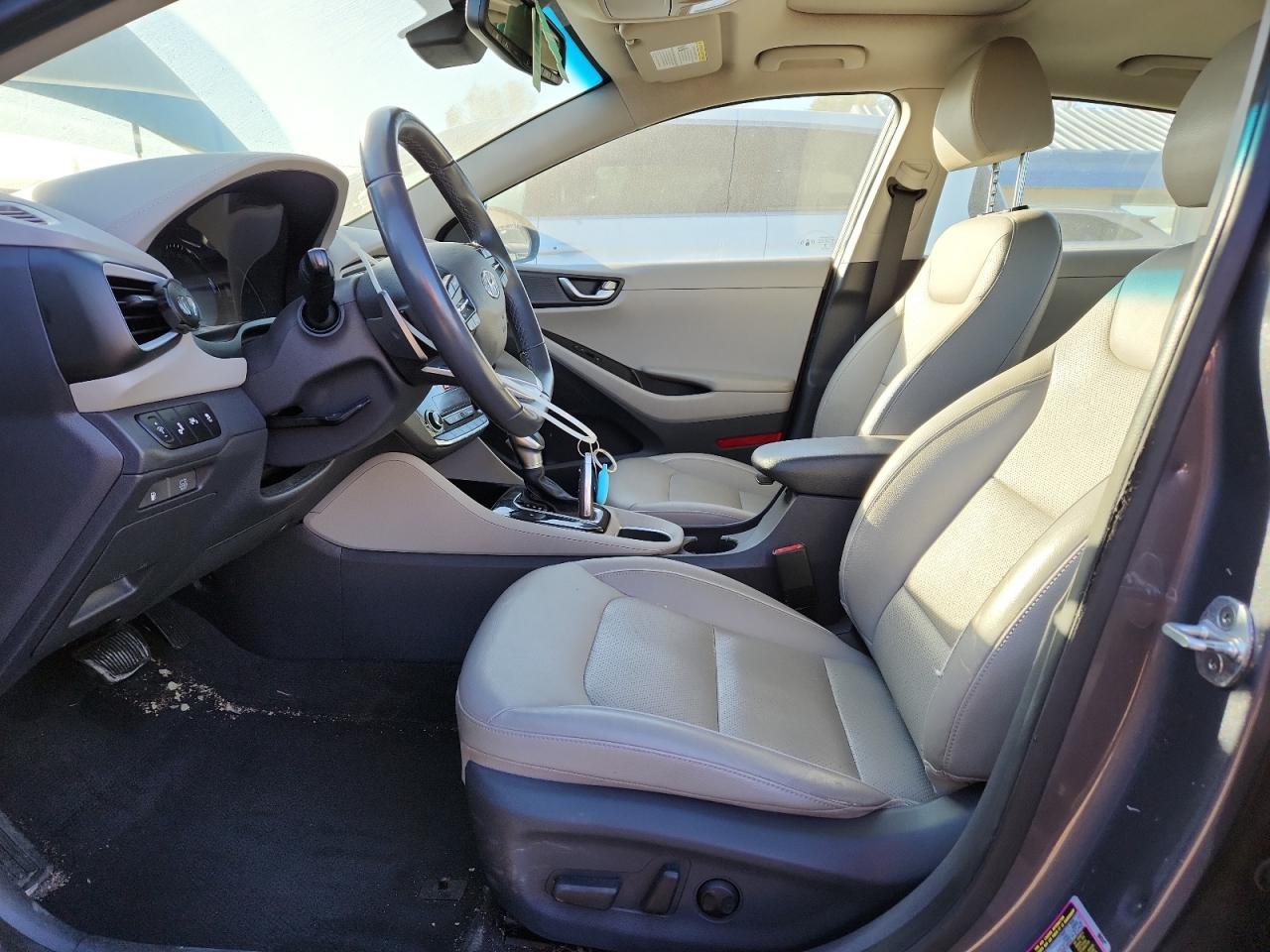 2019 Hyundai Ioniq Limited - Image 7