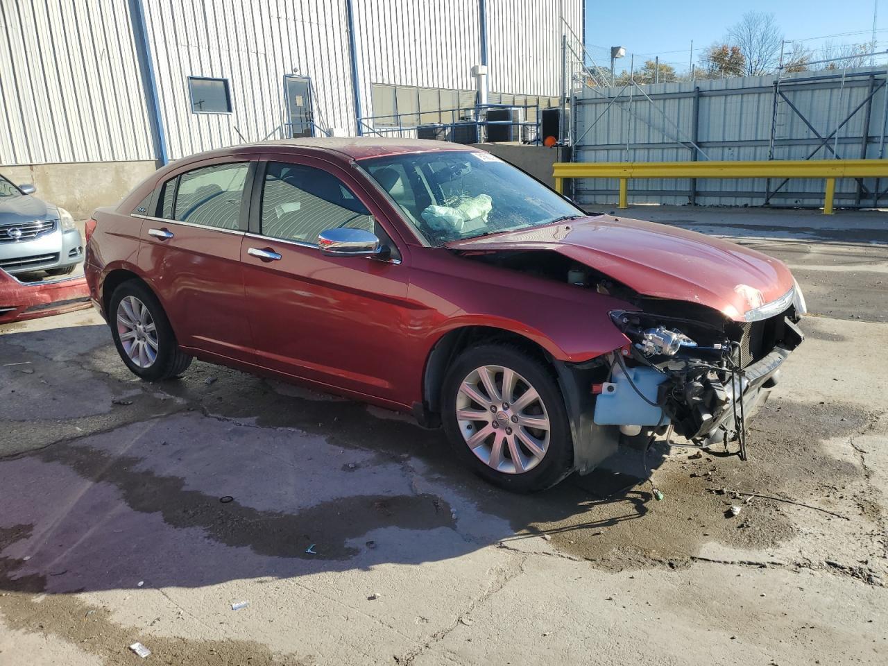 2014 Chrysler 200 Limited - Фото 4