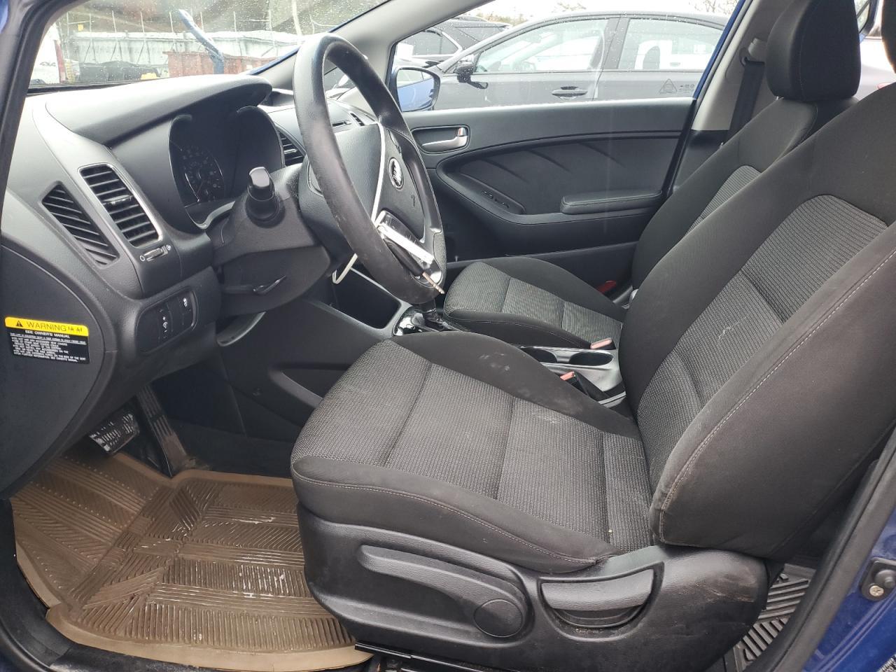 2017 Kia Forte Lx - Image 7