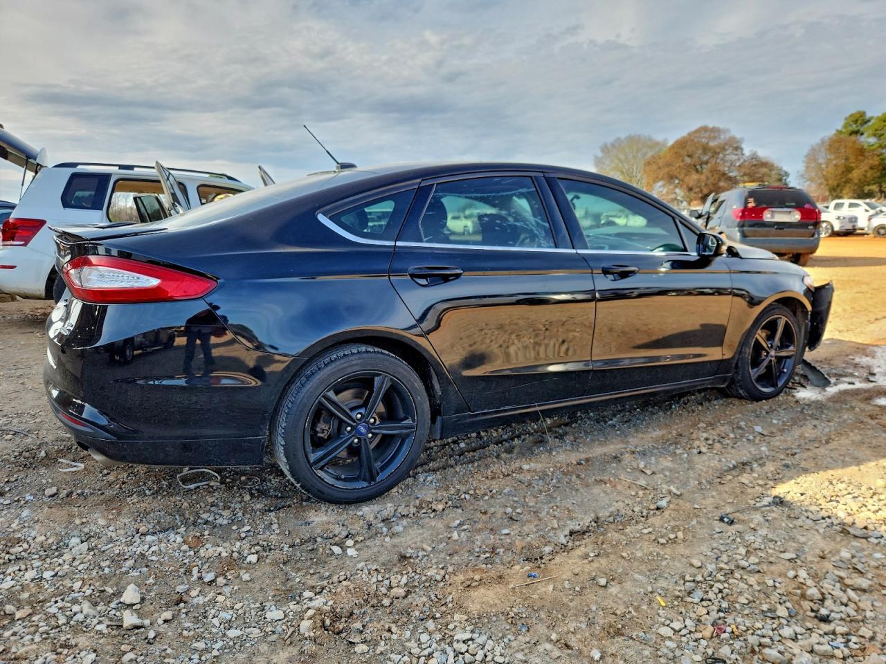 2016 Ford Fusion Se - Image 3