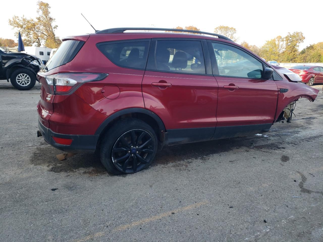 2017 Ford Escape Se - Фото 3
