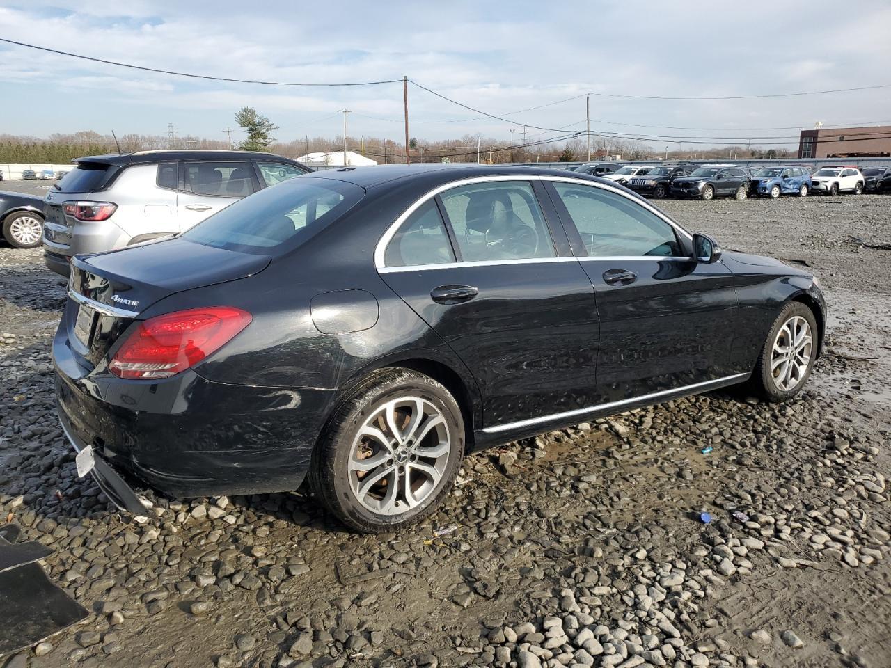 2018 Mercedes-Benz C 300 4Matic - Image 3
