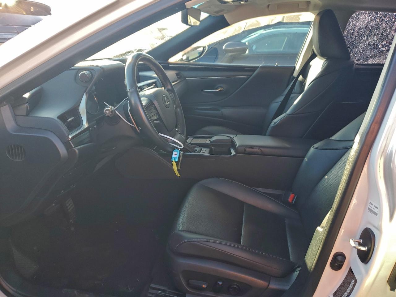 2021 Lexus Es 300H Base - Image 7